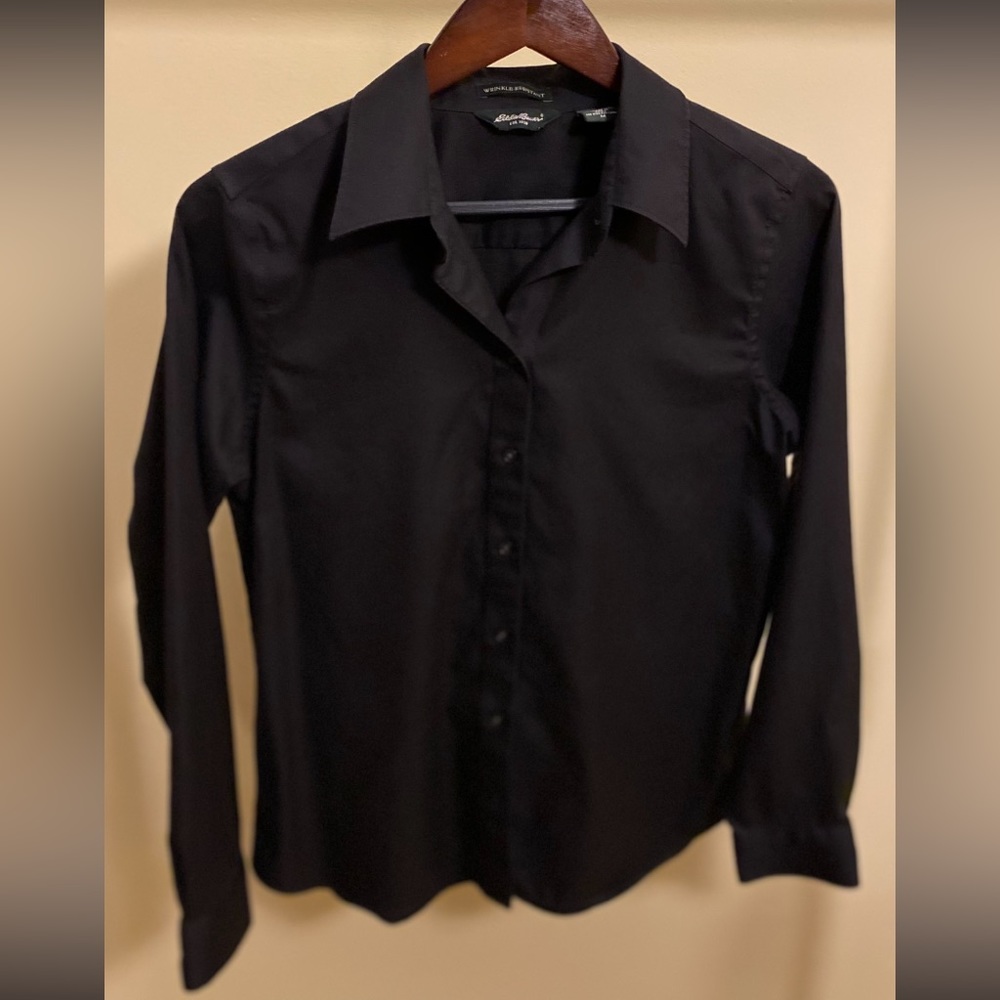 Eddie Bauer Wrinkle Resistant Women’s Med